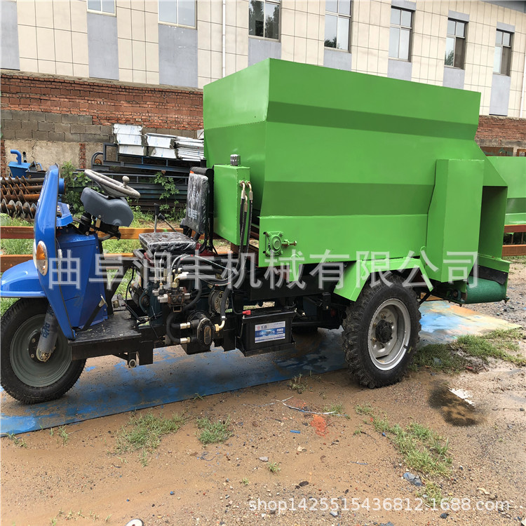 青贮草料喂料机 襄阳第三代撒料车