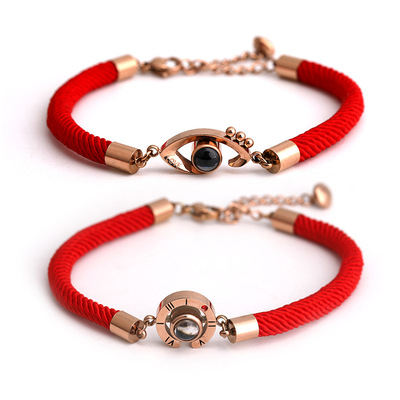 新款饰品本命年红绳手链女 爱100种语言投影手链手工编织配饰手绳