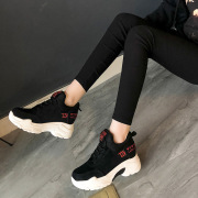 一件代发2018秋冬季新款休闲鞋女时尚加绒厚底女鞋系带跑步运动鞋