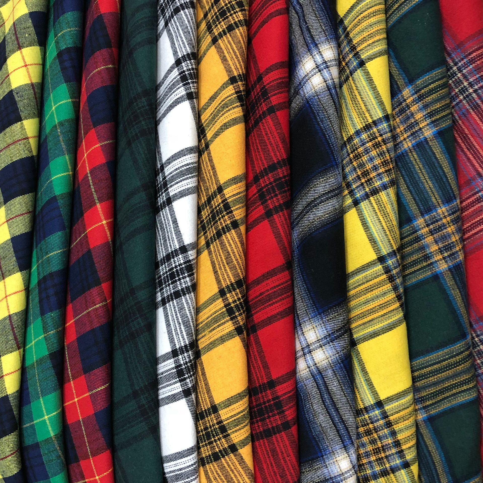 厂家供应 校服校裙儿童短裤面料色织布 衬衫半身裙童装园服面料