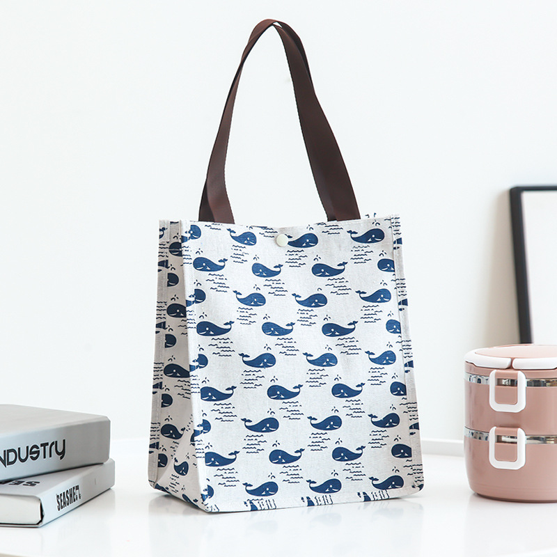 Синий дельфин