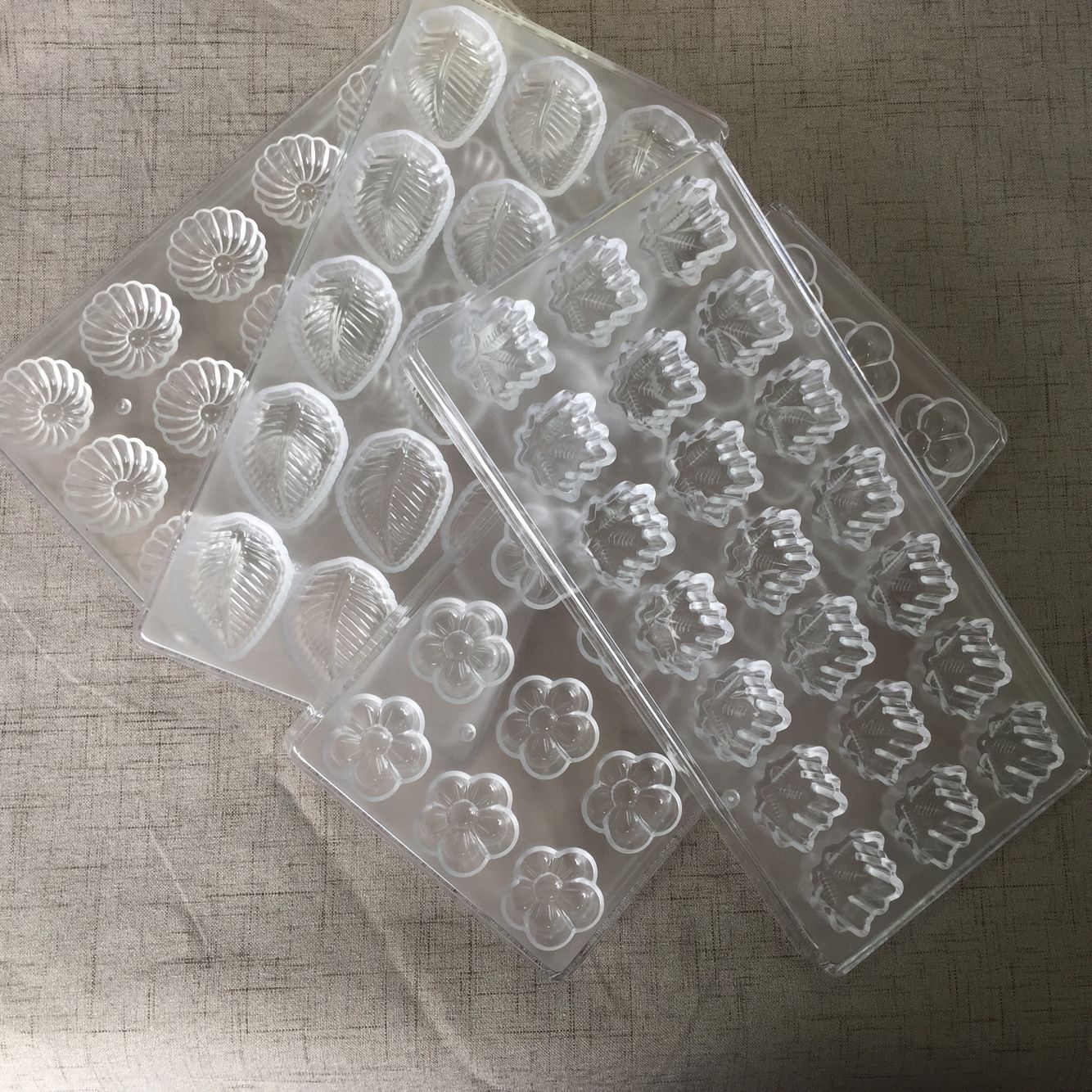 A9Q8}`@QV}ME1V5VU4LVHNM