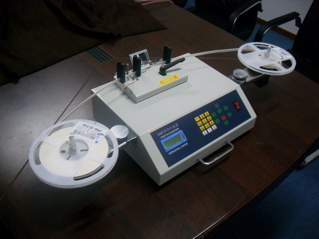 SMT点料机 贴片料电容电阻自动点数机/盘点机/计数器