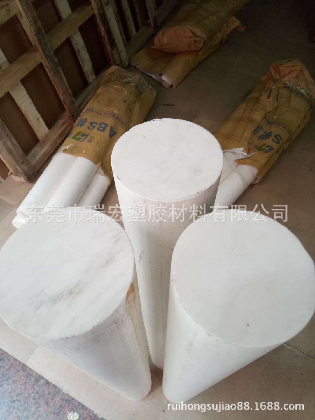 供应瑞士PBT板，瑞士PBT棒，瑞士PBT板棒