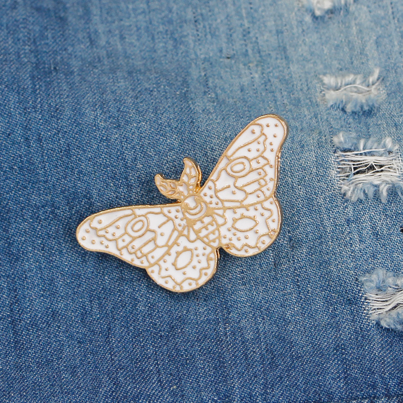 New Style Butterfly Eagle Pink Love Bee Confused Bread Bird Dripping Oil Brooch display picture 4