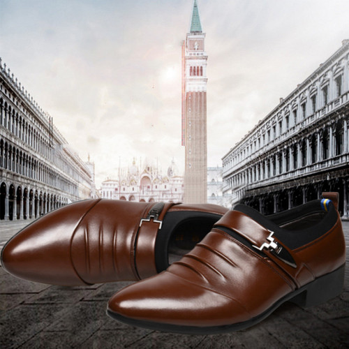 New men's summer shoes for large sizes, business formal leather shoes with a pointed toe, British style, single shoe, breathable and comfortable casual shoes.