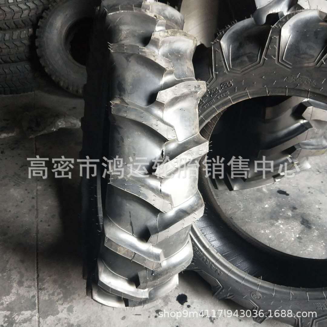 现货供应农用12.4-28人字花纹 拖拉机农用车轮胎旱田轮胎12.4-28