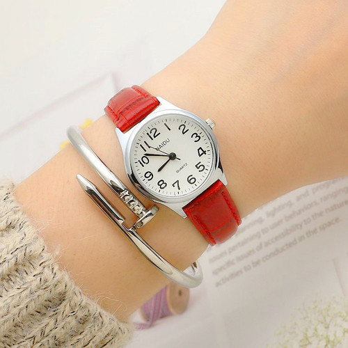 Japanese and Korean digital scale youth watches boys and girls exam watches fashion quartz watches unisex universal belt watches
