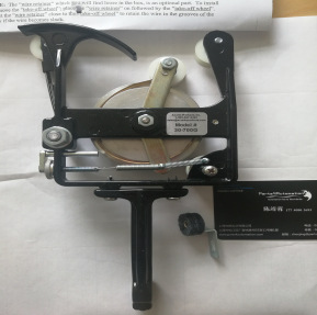 Zonic  30-700G 便携式 张力调节器