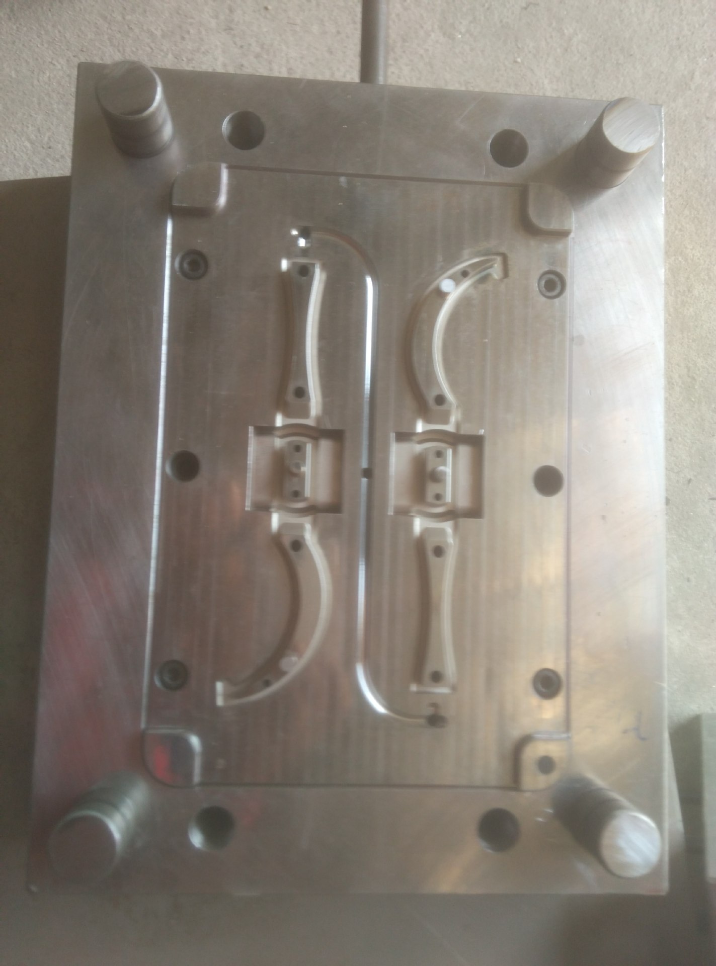 精细注塑模具价格