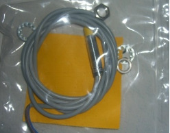 M18系列接近开关,E2E-X10MF1 