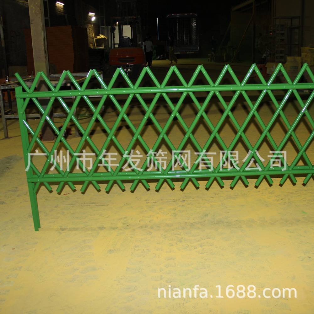 城镇农村改造用不锈钢仿竹护栏   竹子篱笆护栏厂家低价定制 耐用