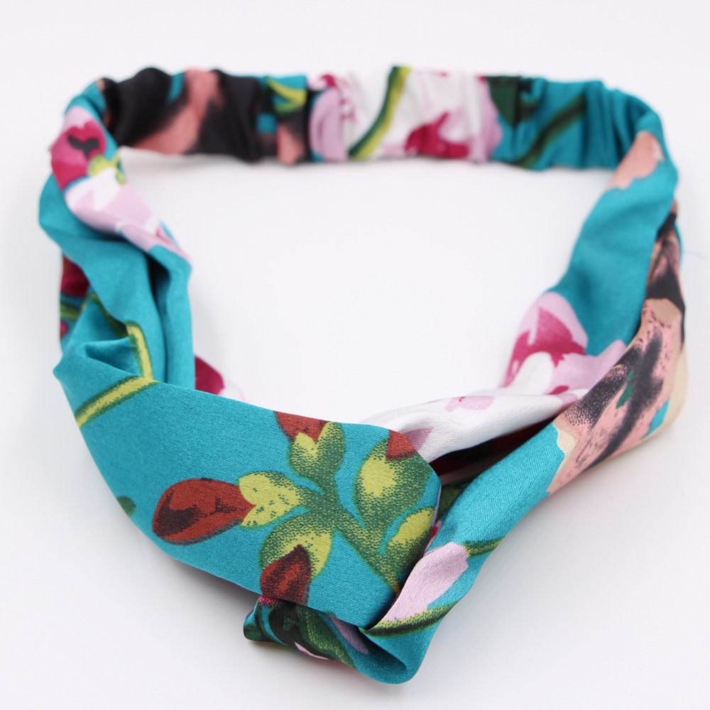 Hot Style Cross  Simple Elastic Floral Fabric Wash Face Bundle Wholesale display picture 3