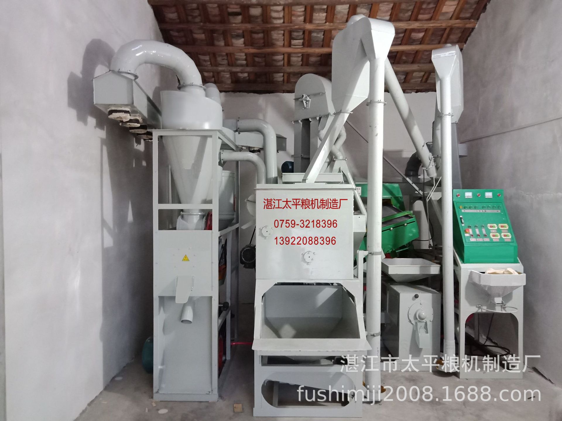 符氏组合碾米机环保精选型客户现场