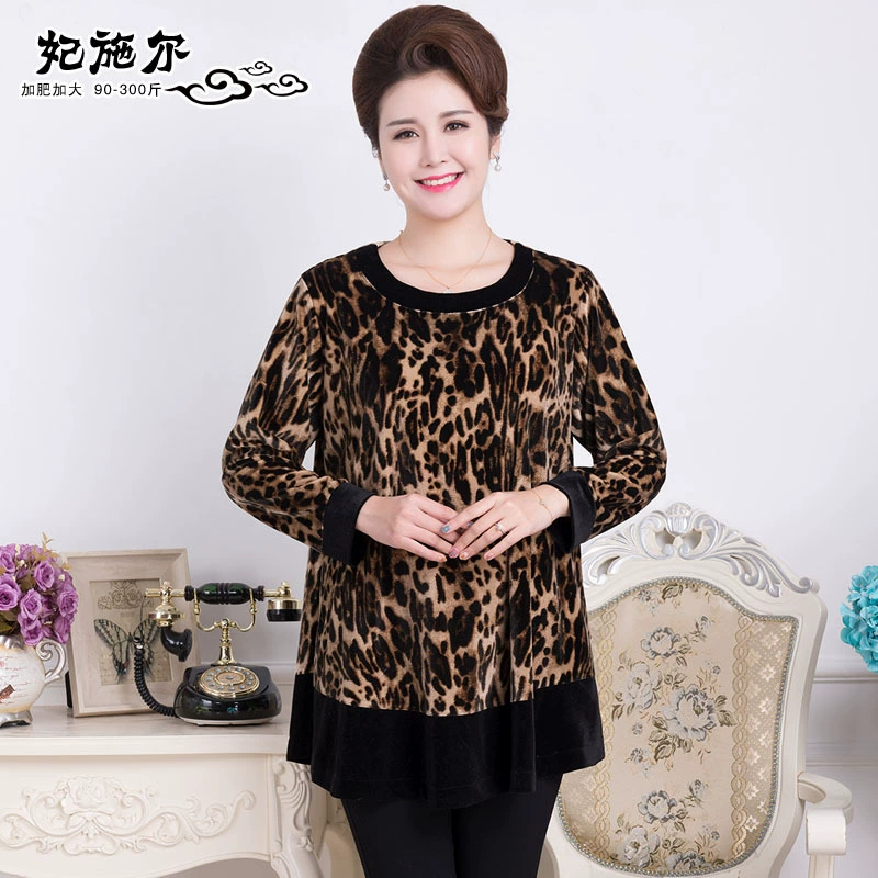 2010 Весна и осень Зимняя Нижняя женская новая женская одежда с леопардовым узором, футболка больших размеров, большая юбка, рубашка для женщин среднего и пожилого возраста, 12XL