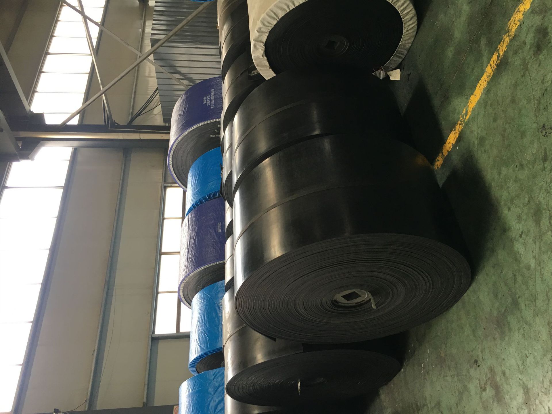 厂家直销申雅达耐酸阻热防滑平板输送带