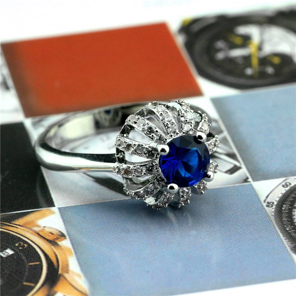 Мода простая атмосфера Крест линии корону кольцо Европа и Соединенные Штаты Новый властный Циркон женщина кольцо производителей оптом