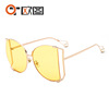 Trend fashionable sunglasses from pearl, metal glasses, European style