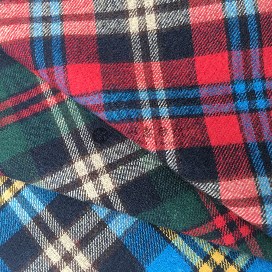 色织格子 磨毛全棉 2018秋冬款男女时尚衬衫面料 厂家直销 现货