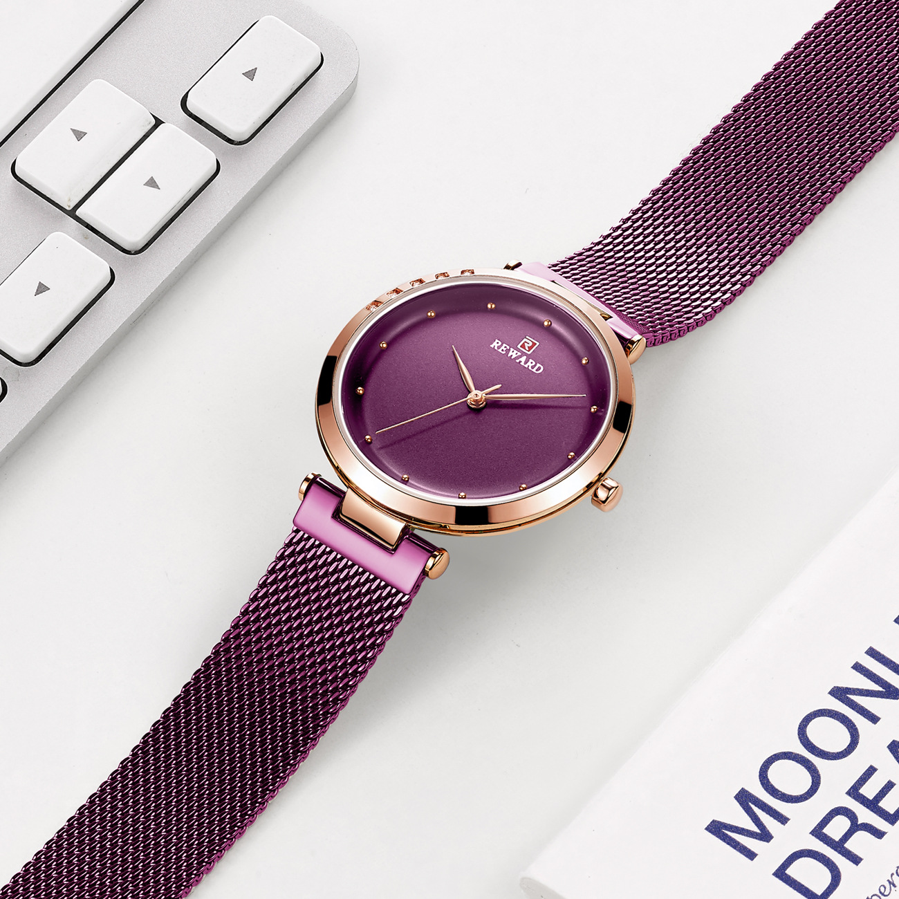 Relógio de quartzo feminino pulseira em malha à prova d'água_voghion.com