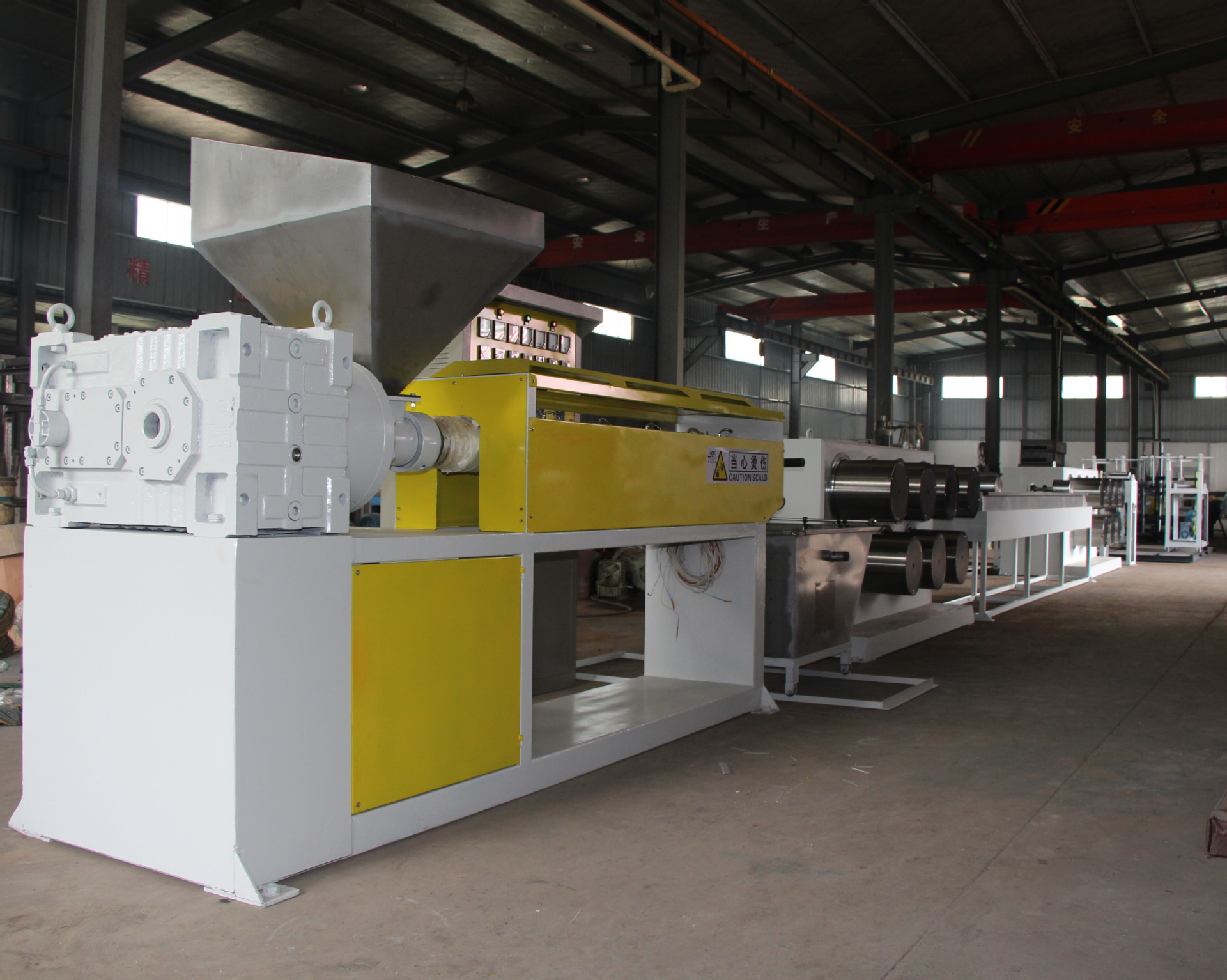 PET塑料刷丝拉丝机