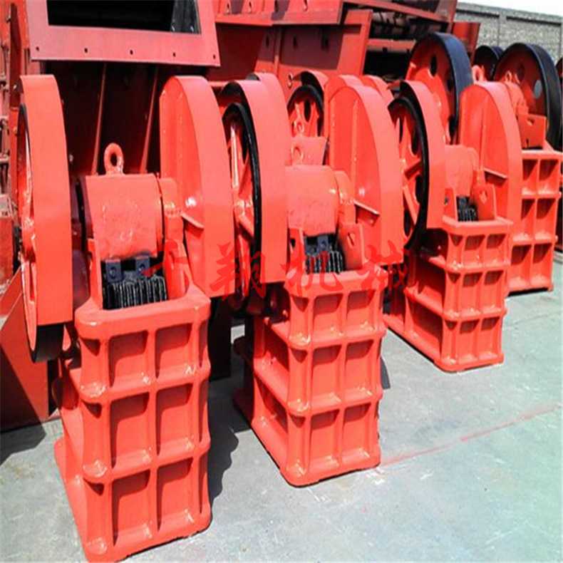 花岗岩实验室移动220*350颚式破碎机 小型鄂式破石机规格全报价低