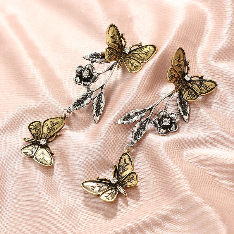 New Jewelry Retro Fashion Geometric Butterfly Leaves Flowers Alloy Long Earrings display picture 6