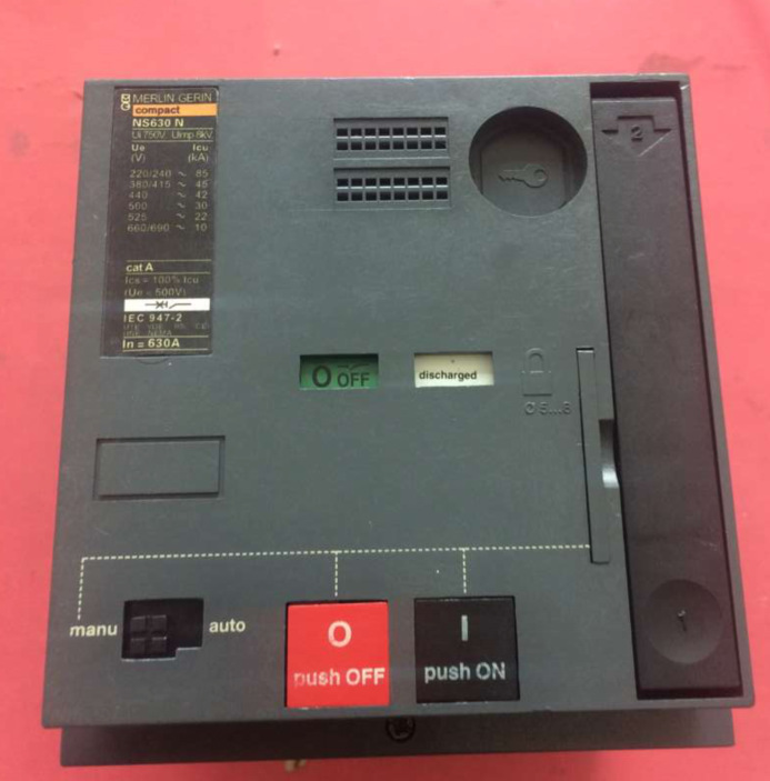 梅兰日兰Merlin Gerin断路器空气开关 NS630N 电动操作机构