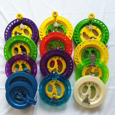批发风筝线轮 新款放飞器材手握轮彩色abs线盘线板优质轮胎线|ru