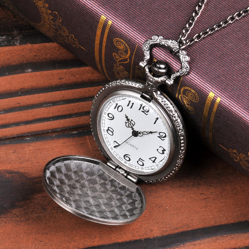 Manufacturer wholesale English letter Eagle quartz pocket watch casual quartz necklace birdcage drop shipping 9019
