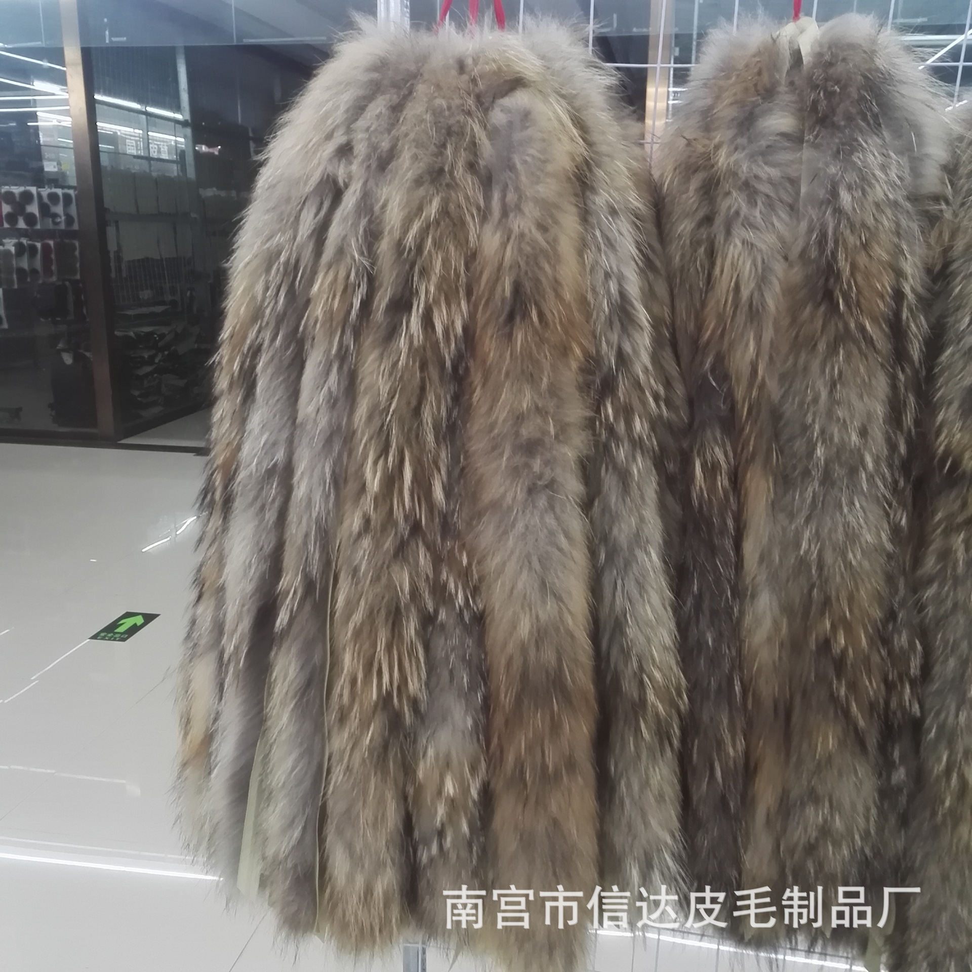 现货批发真毛皮草貉子帽条貉子毛领可定制貉子毛条毛领