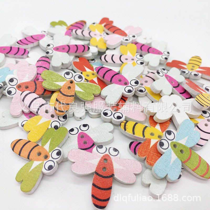 厂家现货供应彩色小蜻蜓两眼木质纽扣 手工DIY彩绘印花卡通纽扣