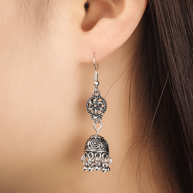 Hot Selling  Fashion Retro Ethnic Style Baroque Hollow Carved Bell Tassel Earrings Nihaojewelry Wholesale display picture 6