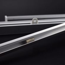 厂家批发KT板专用挂画轴铝合金吊旗杆悬挂海报杆夹广告卷轴商场