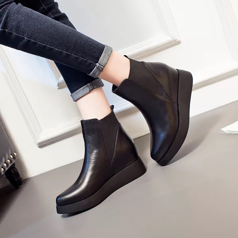 Bottes femme BOITERIE en En cuir - Ref 3355279 Image 1