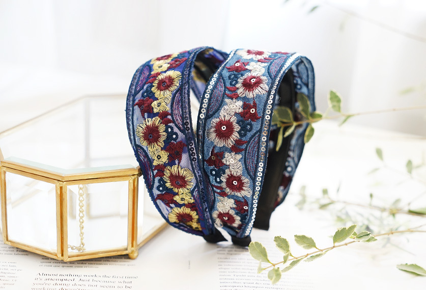 Retro Ethnic Flower Embroidery Korean Wide Hair Band display picture 14