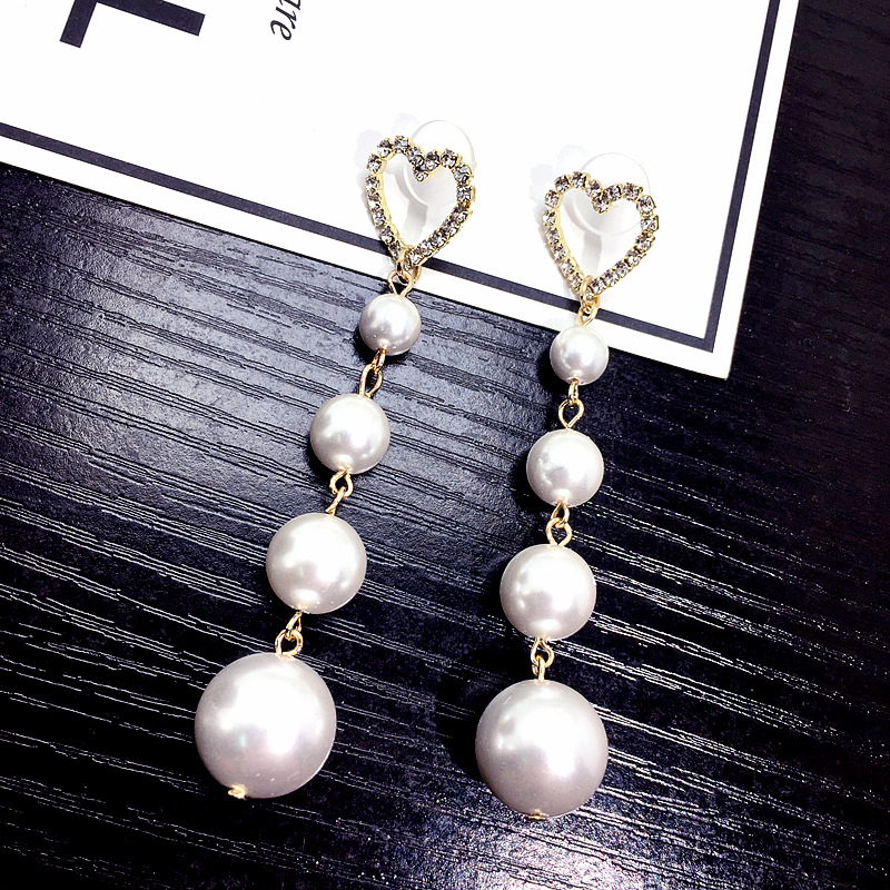 Pendientes Largos Con Borla De Perlas Simples Love display picture 7