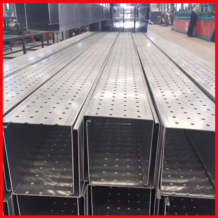 室内U槽铝通木纹转印厂家定制凹槽铝板新型装饰材料U型铝天花管