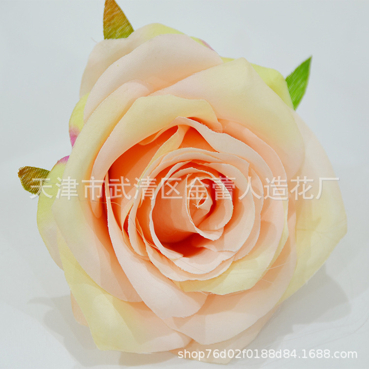 Ruyi Rose