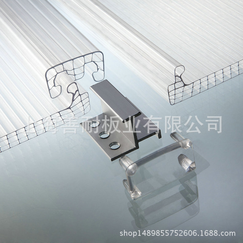 4124040068_877026135