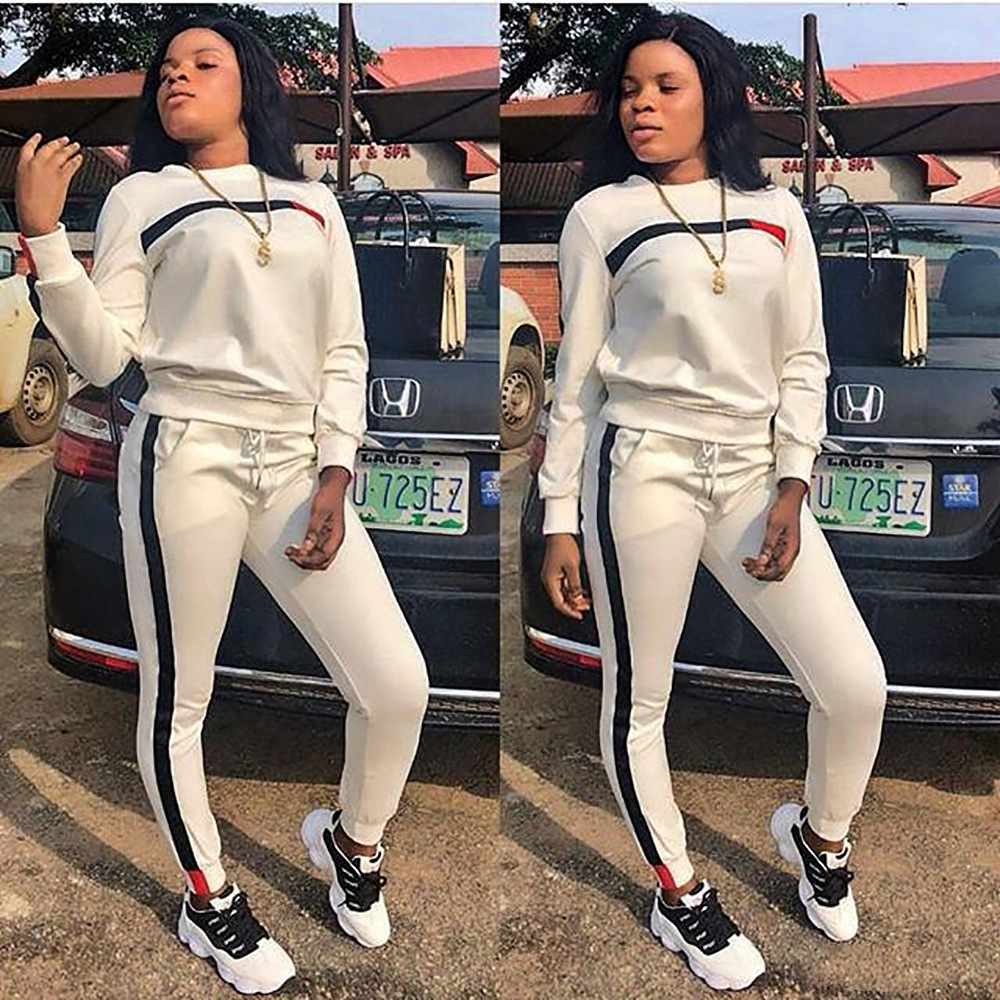 9281389525_1569332675