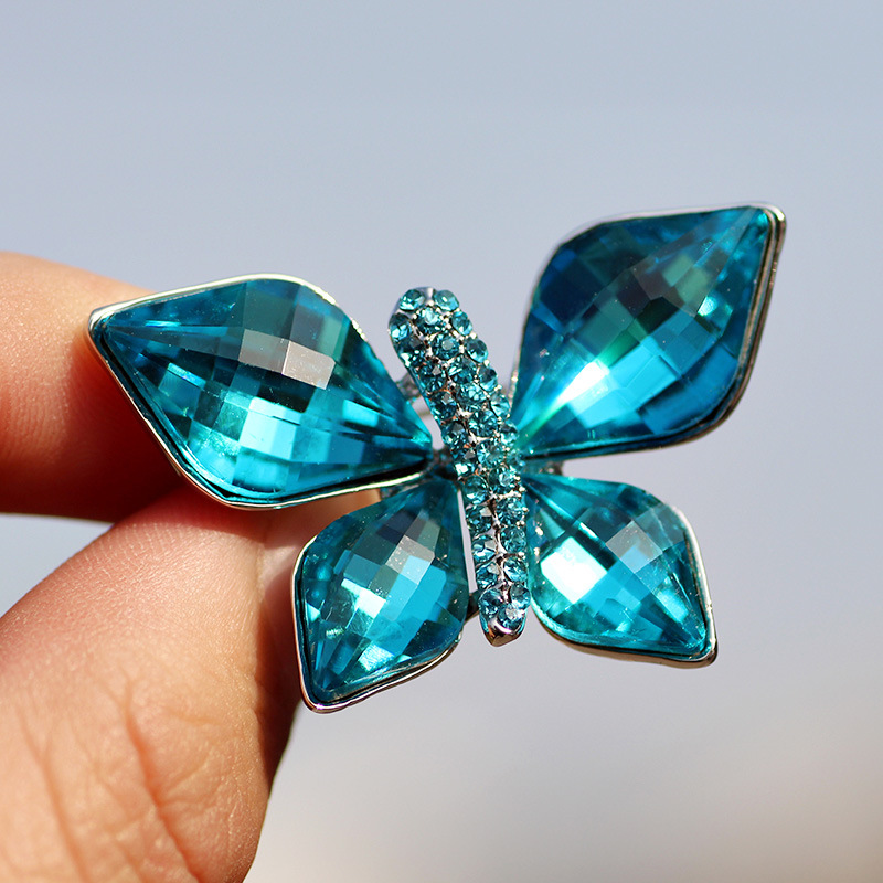 X826-89 Little Figure 8.jpg