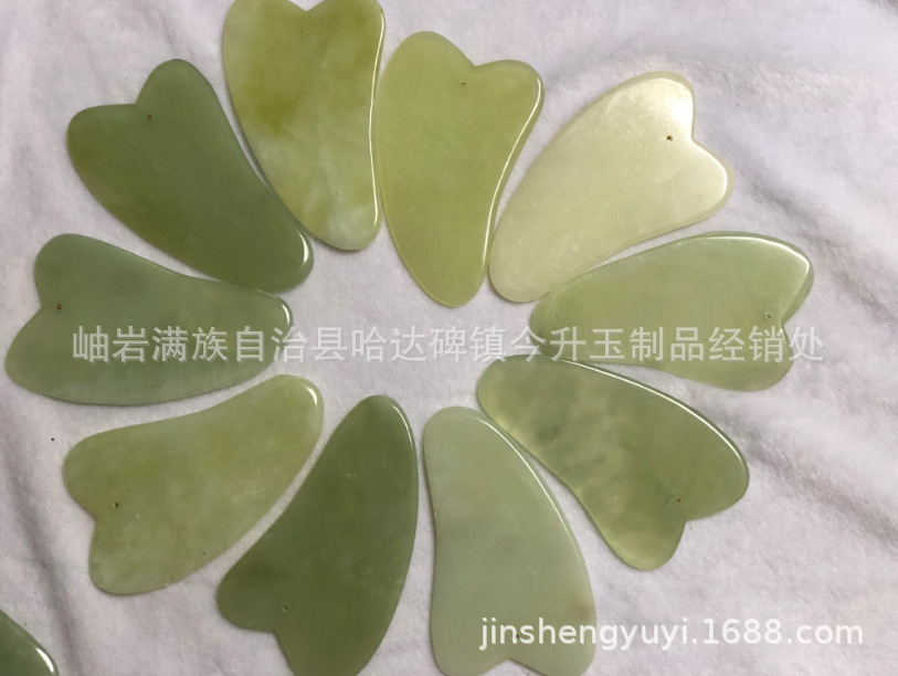 本厂供应三角形状优质玉石刮痧板，量大从优，批发价出售，质量好|ms
