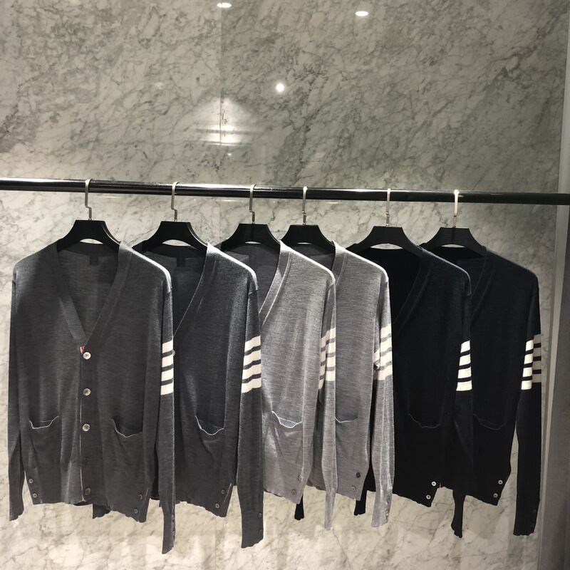 2018ss three-color sweater tb style cardigan five-button full wool sweater arm four-bar sweater for men and women