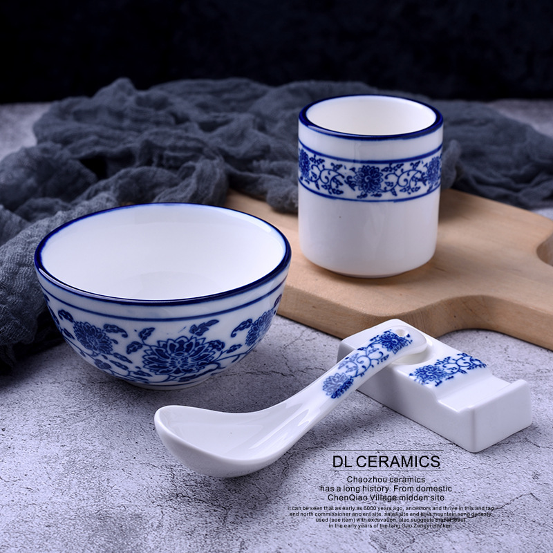 Clearance Special Hotel Catering Ceramic Blue and White Porcelain Dishes Cup Spoon Chinese Restaurant Set Table Creative Tableware