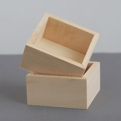 Wholesale Creative Wooden Desktop Storage Box, Natural Wood Square Small Size Small Wooden Box Miscellaneous Storage Organizer