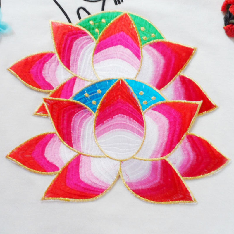 DIY服装辅料 电脑刺绣背胶烫熨补丁布贴 外贸莲花荷花刺绣花贴