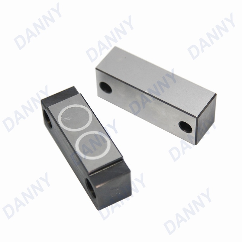 供应磁力锁模扣MLK-100 精密MPLK锁模组件 模具标准件系列  C