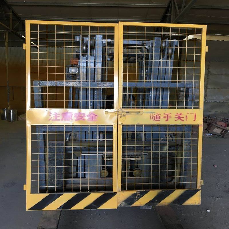 广州施工电梯安全防护门 深圳电梯井道门 喷塑楼层电梯安全门