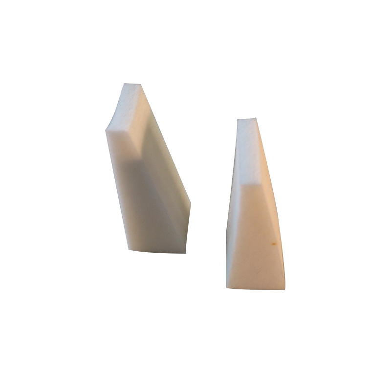 長(zhǎng)期現(xiàn)貨銷售SBR乳膠化妝粉撲小三角形彩妝工具柔軟細(xì)膩上妝用